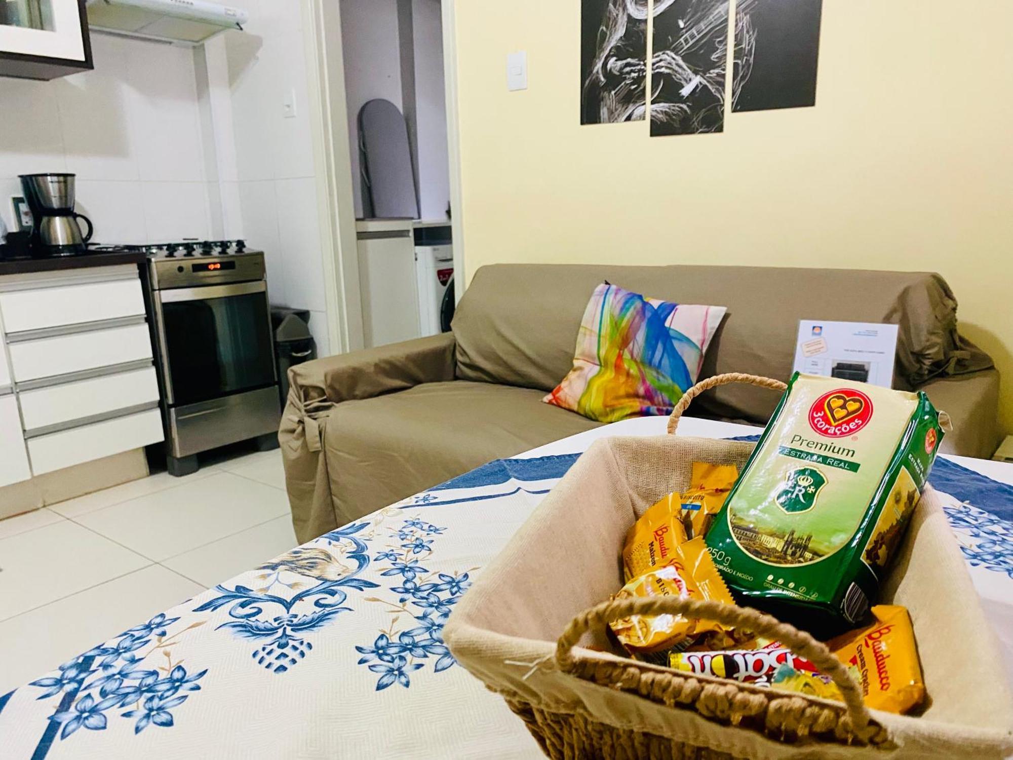 Copa Beach Home - Copacabana Posto 4 Quadra Da Praia Рио-де-Жанейро Экстерьер фото