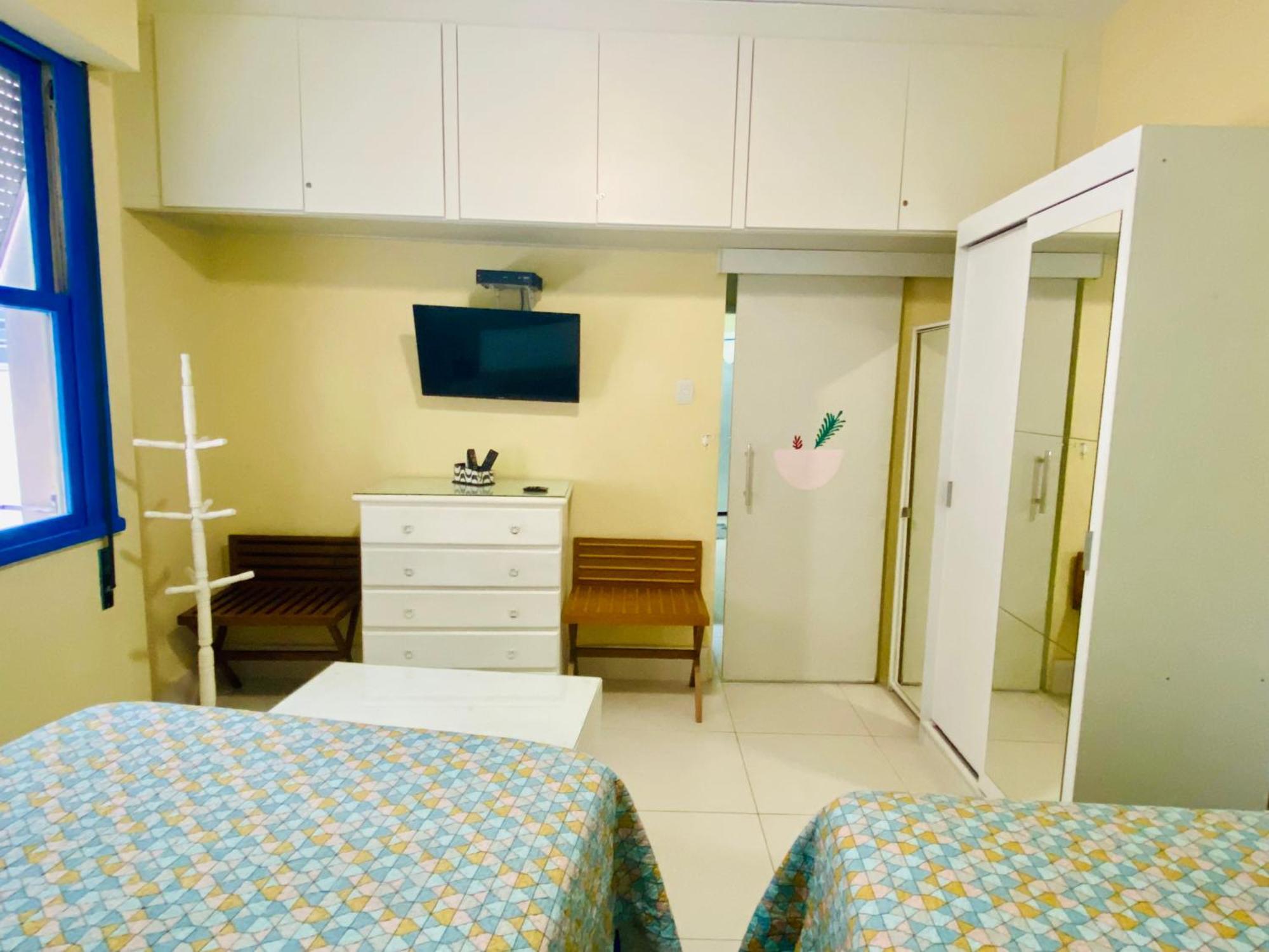Copa Beach Home - Copacabana Posto 4 Quadra Da Praia Рио-де-Жанейро Экстерьер фото