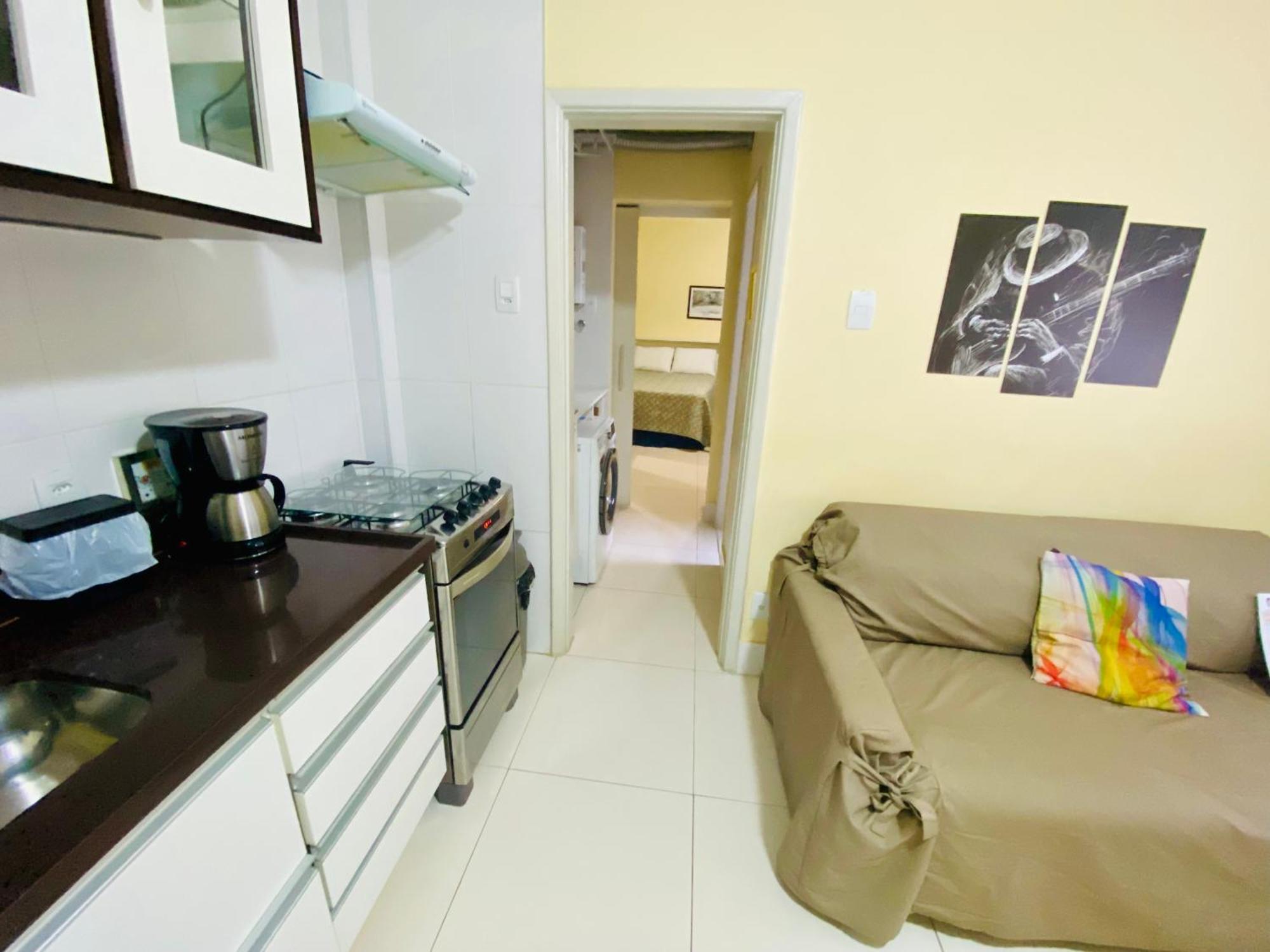 Copa Beach Home - Copacabana Posto 4 Quadra Da Praia Рио-де-Жанейро Экстерьер фото