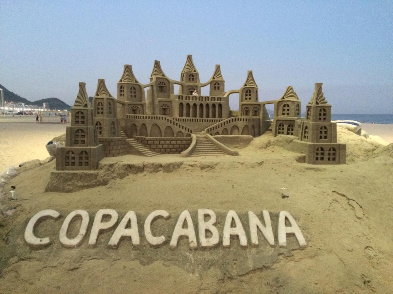 Copa Beach Home - Copacabana Posto 4 Quadra Da Praia Рио-де-Жанейро Экстерьер фото